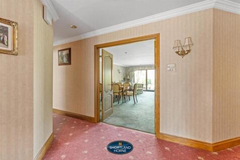 84 Kenilworth Road (14 of 82).jpg