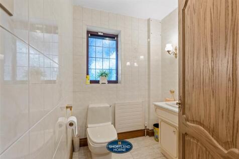 84 Kenilworth Road (19 of 82).jpg