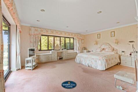 84 Kenilworth Road (30 of 82).jpg