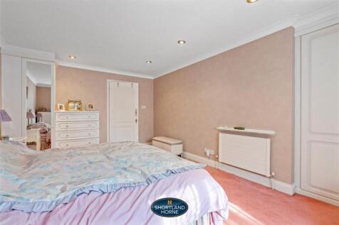 84 Kenilworth Road (23 of 82).jpg