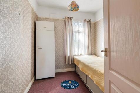 190 Kersley Road WM (5 of 19).jpg