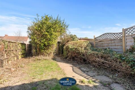 190 Kersley Road WM (16 of 19).jpg