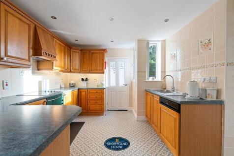 23 Mackenzie Close (19 of 23).jpg