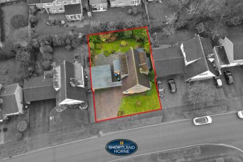 120 de Montfort Way WM (3 of 18).jpg