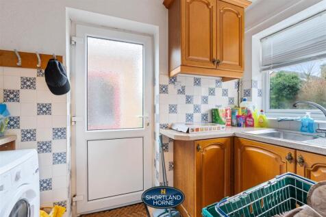 120 de Montfort Way WM (8 of 18).jpg