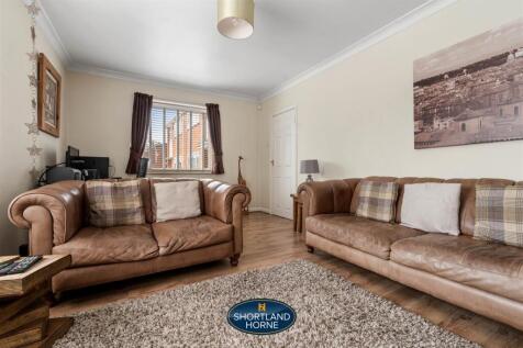 93 Drayton Crescent WM (12 of 28).jpg