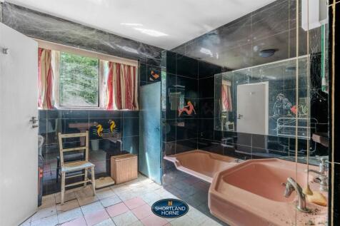 143 Kenilworth Rd (2 of 29).jpg