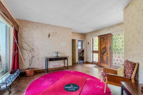 143 Kenilworth Rd (7 of 29).jpg