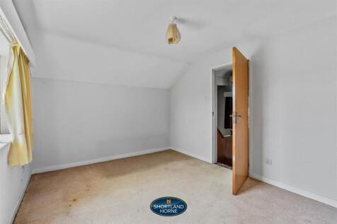 143 Kenilworth Rd (15 of 29).jpg