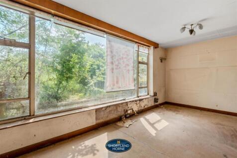 143 Kenilworth Rd (16 of 29).jpg