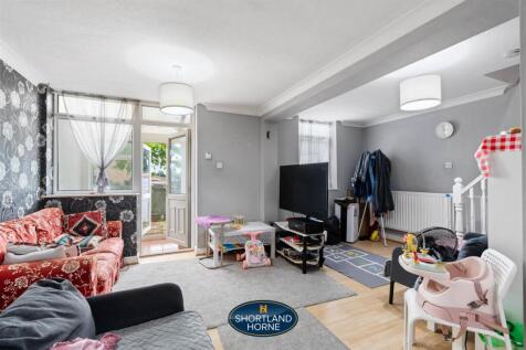 25 Sutherland Avenue WM (6 of 13).jpg