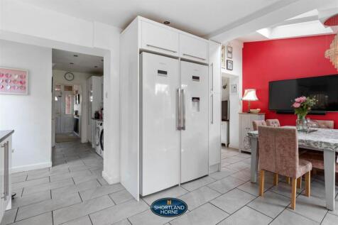 141 Ash Green Lane (20 of 42).jpg