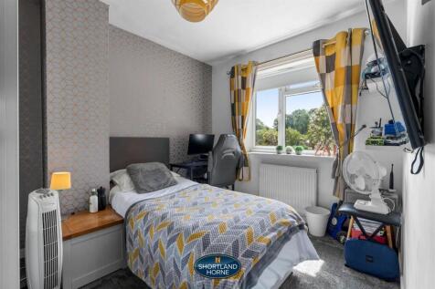 141 Ash Green Lane (1 of 42).jpg
