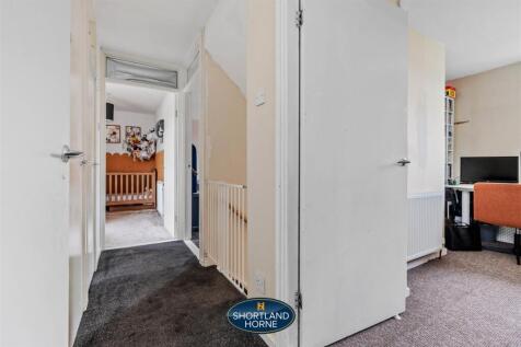 55 Brathay Close WM (4 of 23).jpg