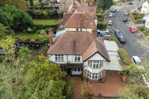 36 Kenilworth Road-235-HDR.jpg