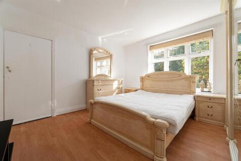 36 Kenilworth Road-217-HDR.jpg