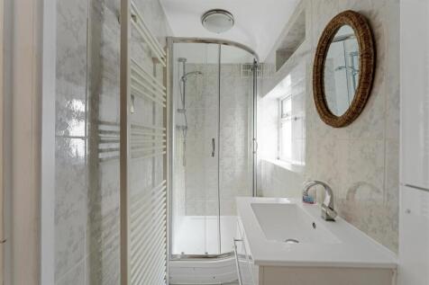 36 Kenilworth Road-202-HDR.jpg