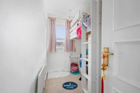 12 Riley Close (18 of 29).jpg