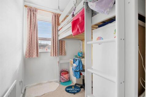 12 Riley Close (19 of 29).jpg