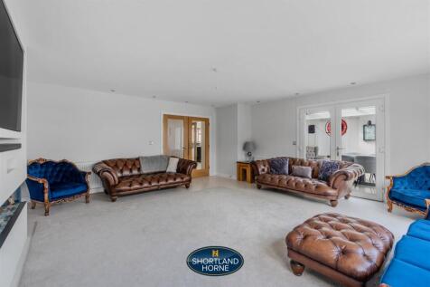 2 Evergreen Close WM (27 of 49).jpg