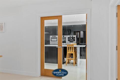 2 Evergreen Close WM (23 of 49).jpg