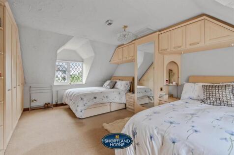 Torchwood Cottage, Northbrook Rd WM (3 of 66).jpg