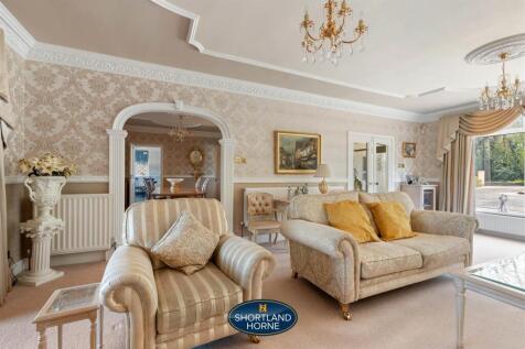 104 Kenilworth Road WM (11 of 70).jpg
