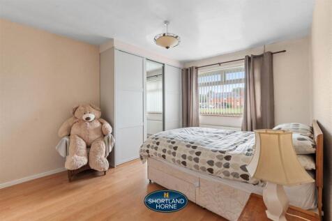 13 Robert Cramb Avenue WM (3 of 27).jpg