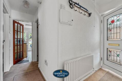 21 Regis Walk WM (9 of 25).jpg