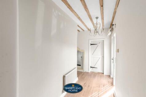 4 Wall Hill Crt Updated WM (8 of 32).jpg