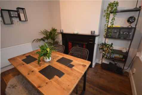 Front Room 3.png