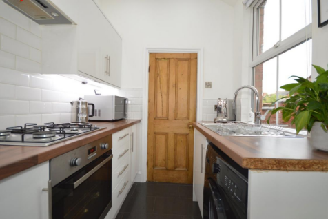 Kitchen 1.png