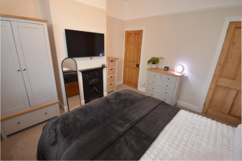Main Bedroom 3.png