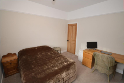 Spare Bedroom 3.png