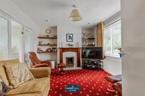 46 Dawlish Drive (13 of 28).jpg