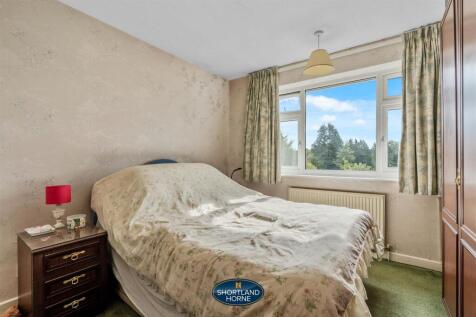 46 Dawlish Drive (6 of 28).jpg