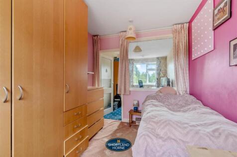 46 Dawlish Drive (11 of 28).jpg