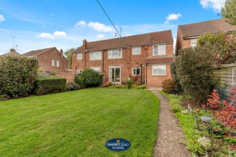 46 Dawlish Drive (21 of 28).jpg