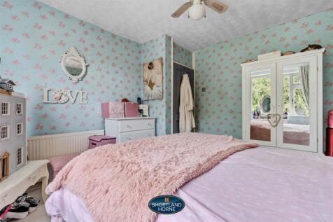17 Cheriton Close (8 of 27).jpg