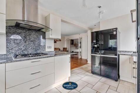 140 Leamington Road (32 of 49).jpg