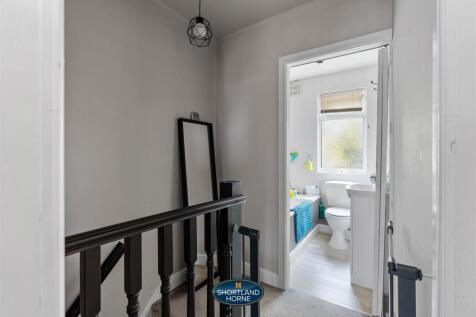 17 Holly Grove (6 of 21).jpg