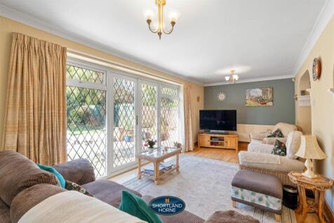 248 Canley Road (32 of 53).jpg