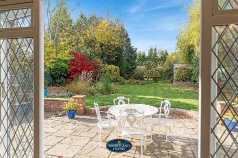 248 Canley Road (34 of 53).jpg