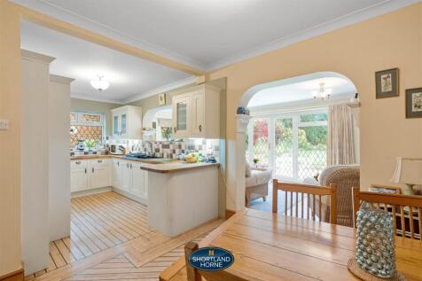 248 Canley Road (29 of 53).jpg