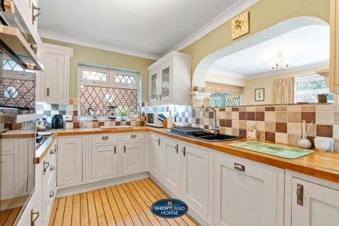 248 Canley Road (28 of 53).jpg