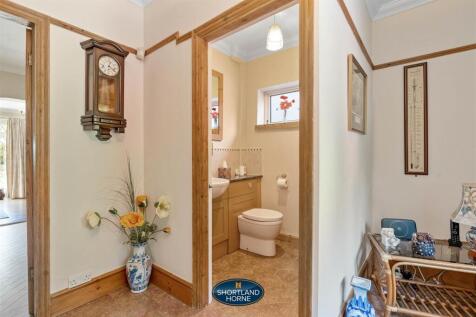 248 Canley Road (24 of 53).jpg