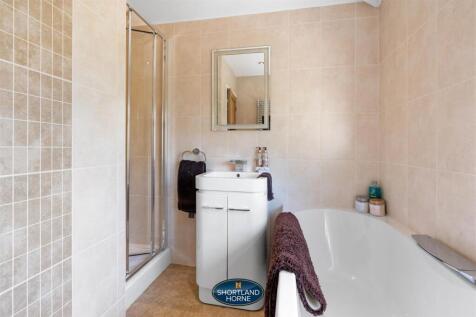 248 Canley Road (15 of 53).jpg