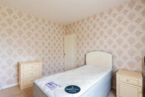 125 Cecily Rd (8 of 28).jpg