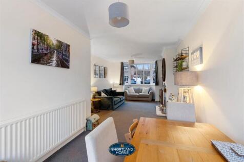 71 Arnold Ave (13 of 24).jpg