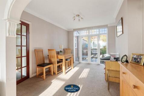 32 Lake View Road (25 of 28).jpg